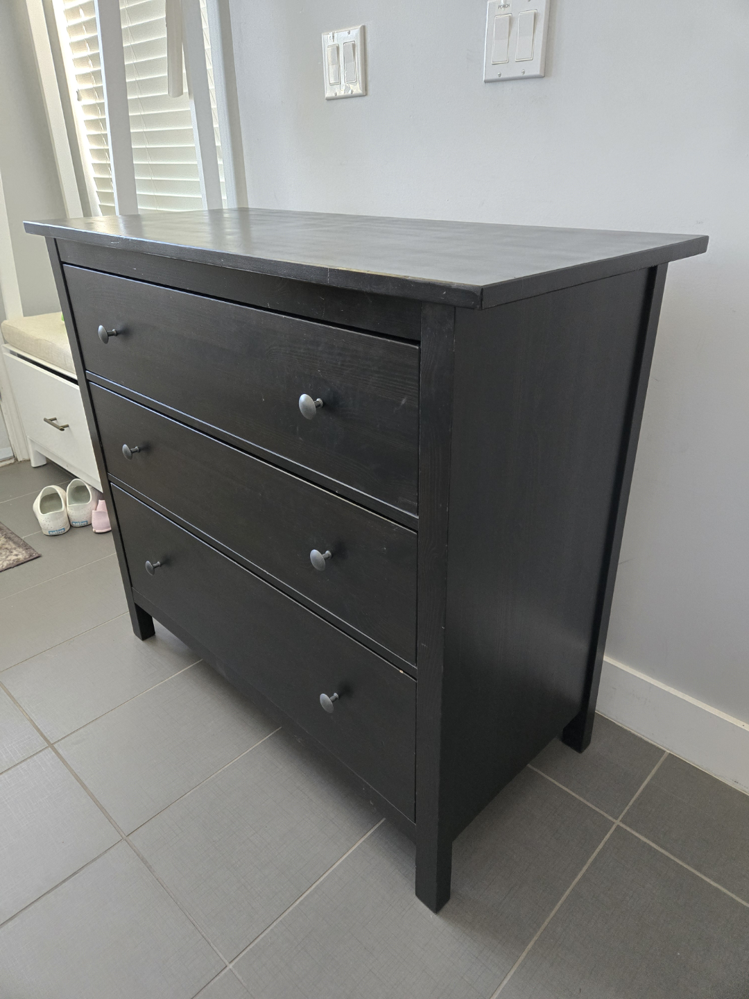 IKEA Hemnes 3-Drawer Dresser - Black-Brown - photo 3