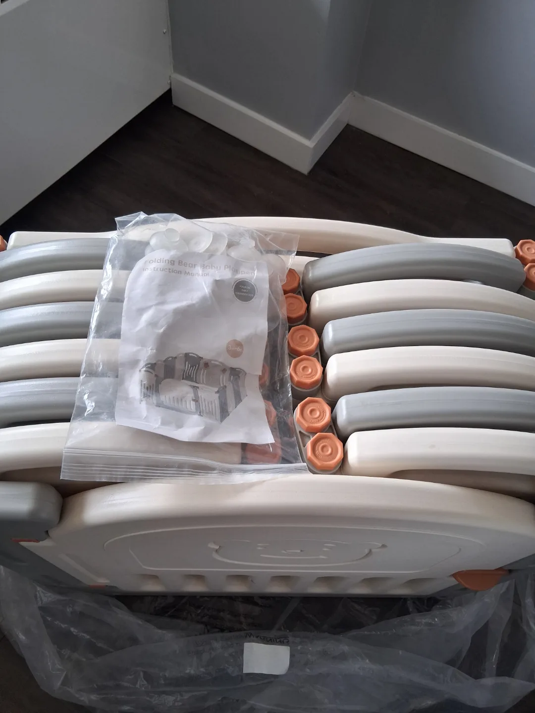 Folding Bear Baby Playpen OR Pet Gate - Grey & Beige image indicator(3)