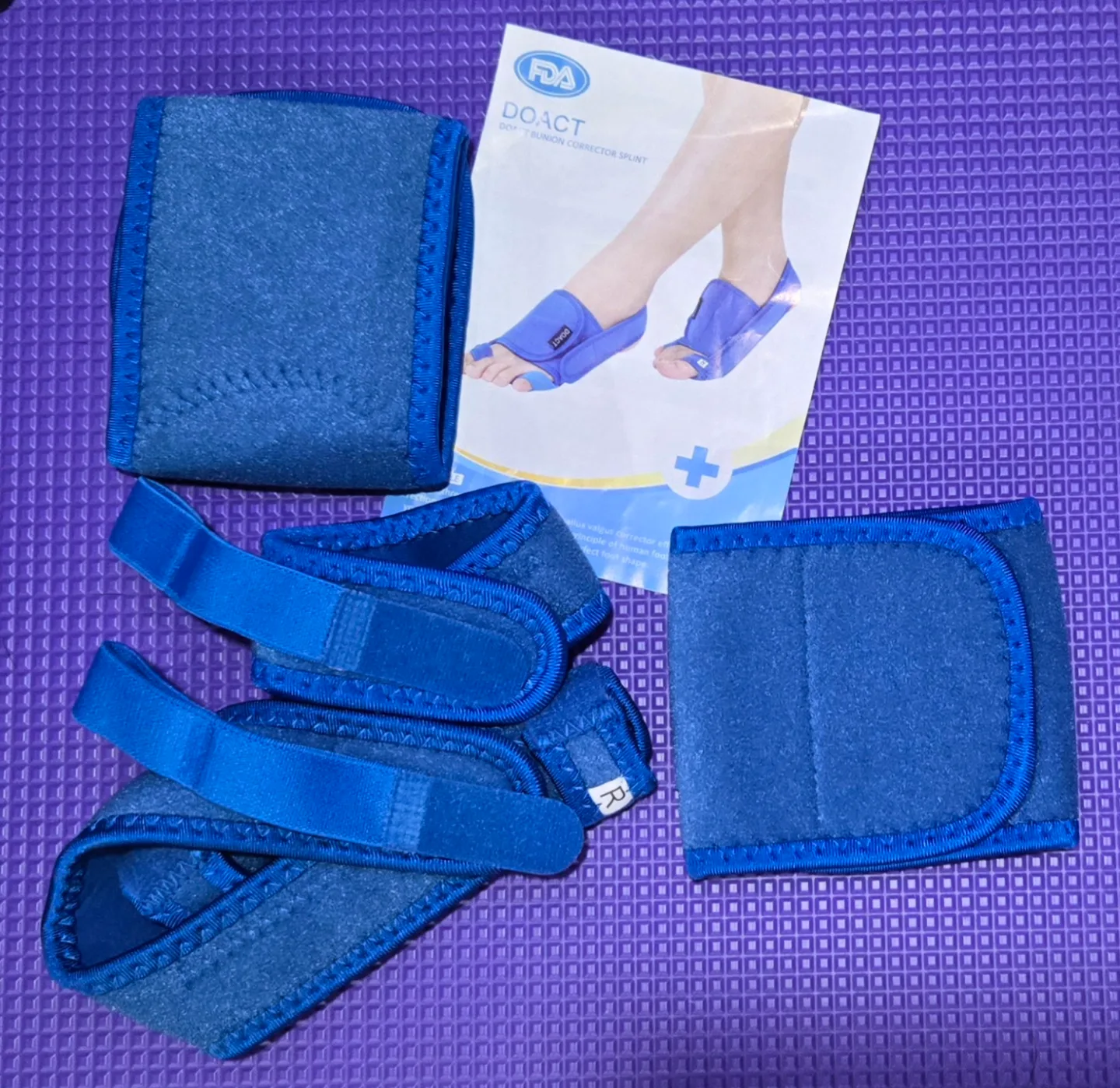 DOACT Bunion Corrector with Arch Support Sleeves thumbnail
