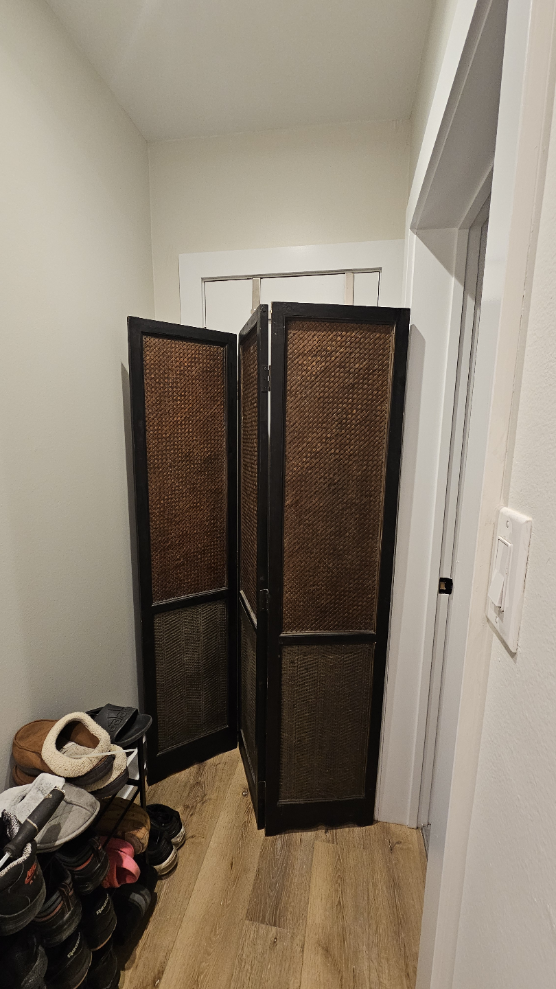divider