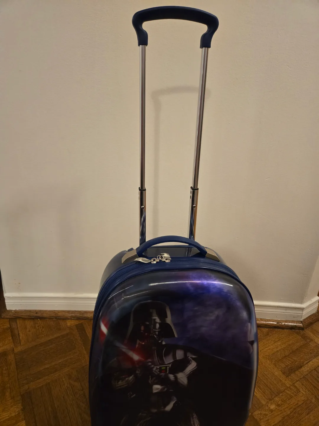 Star Wars Rolling Suitcase - Darth Vader & Stormtrooper image indicator(5)