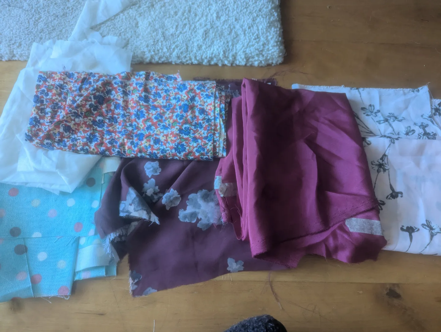 Fabric Scraps Bundle - Assorted Colours & Patterns thumbnail