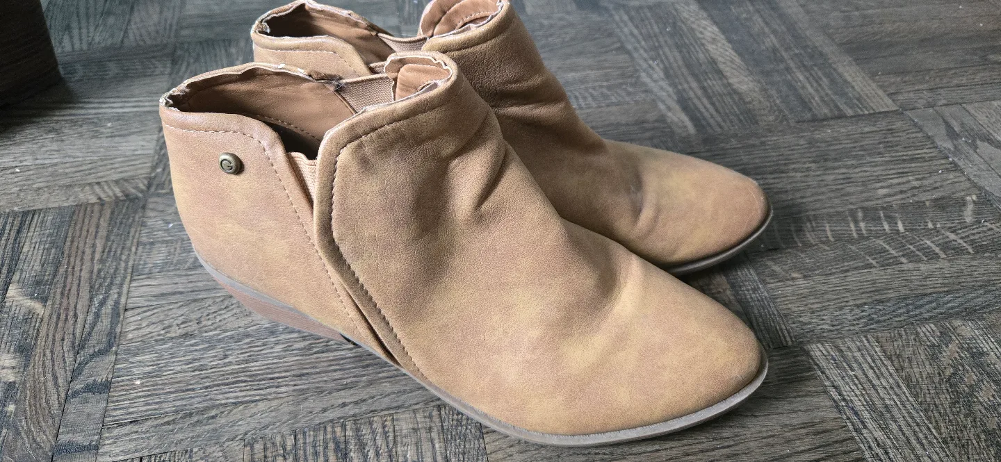 Guess Brown Leather Biker Boots Size 9.5 thumbnail