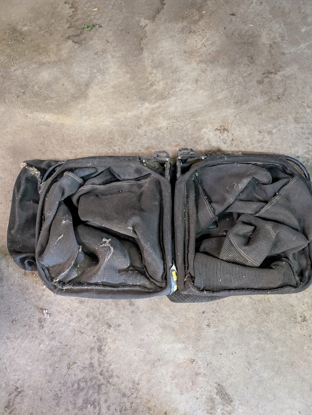 John Deere Bags and Frames image indicator(4)