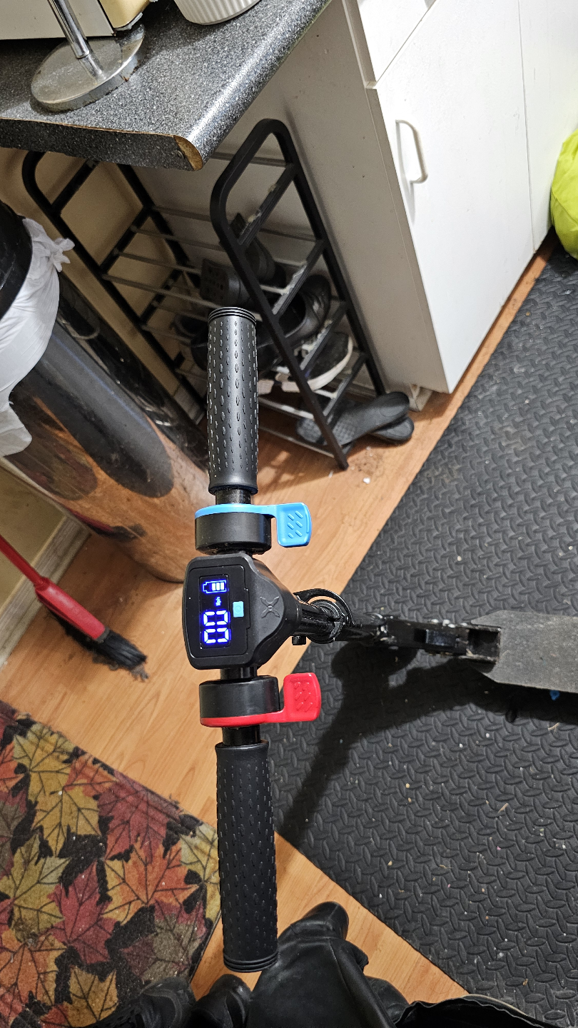 Electric Scooter - photo 2
