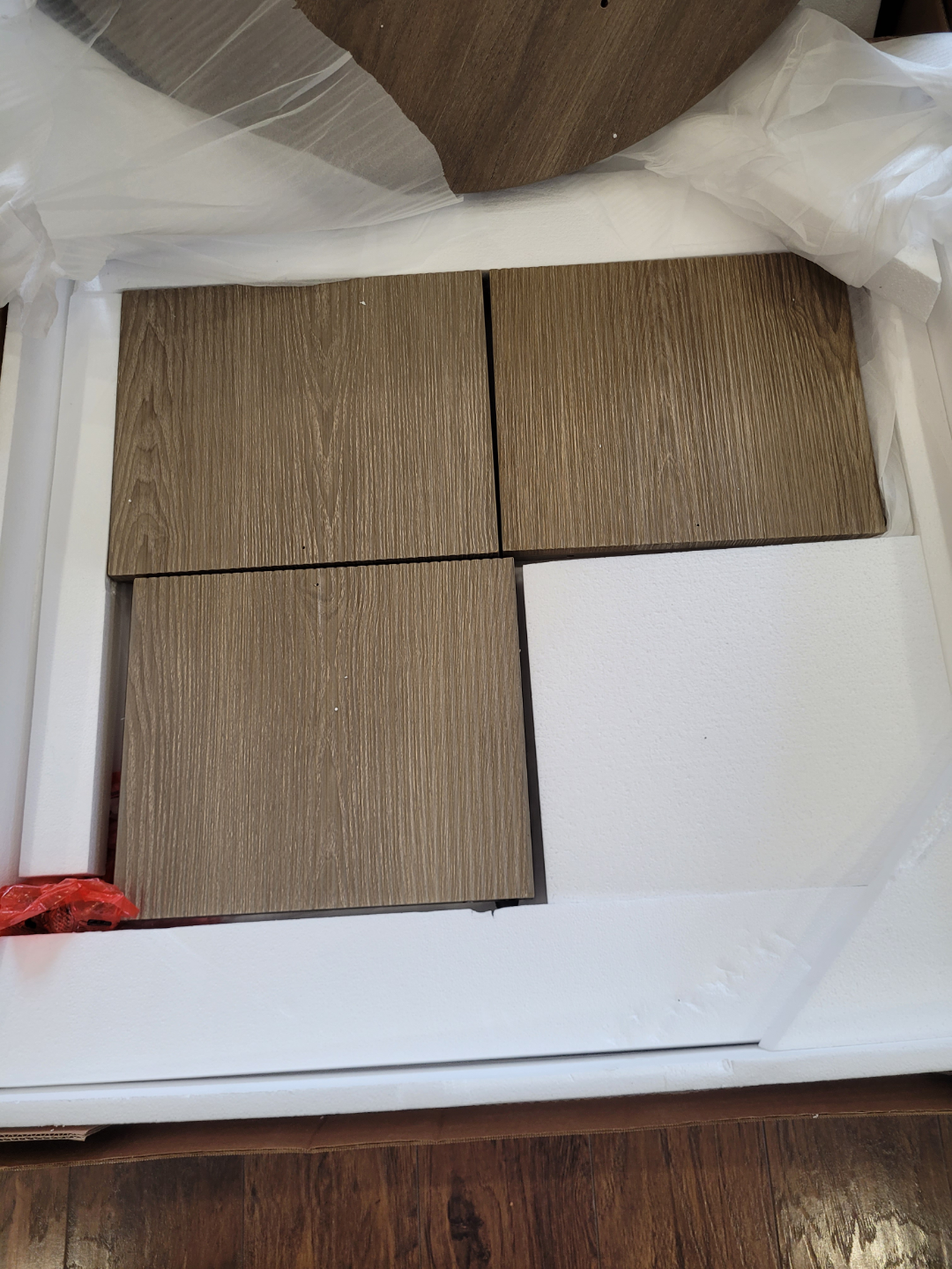 New Unassembled 36-inch Round Coffee Table - photo 2