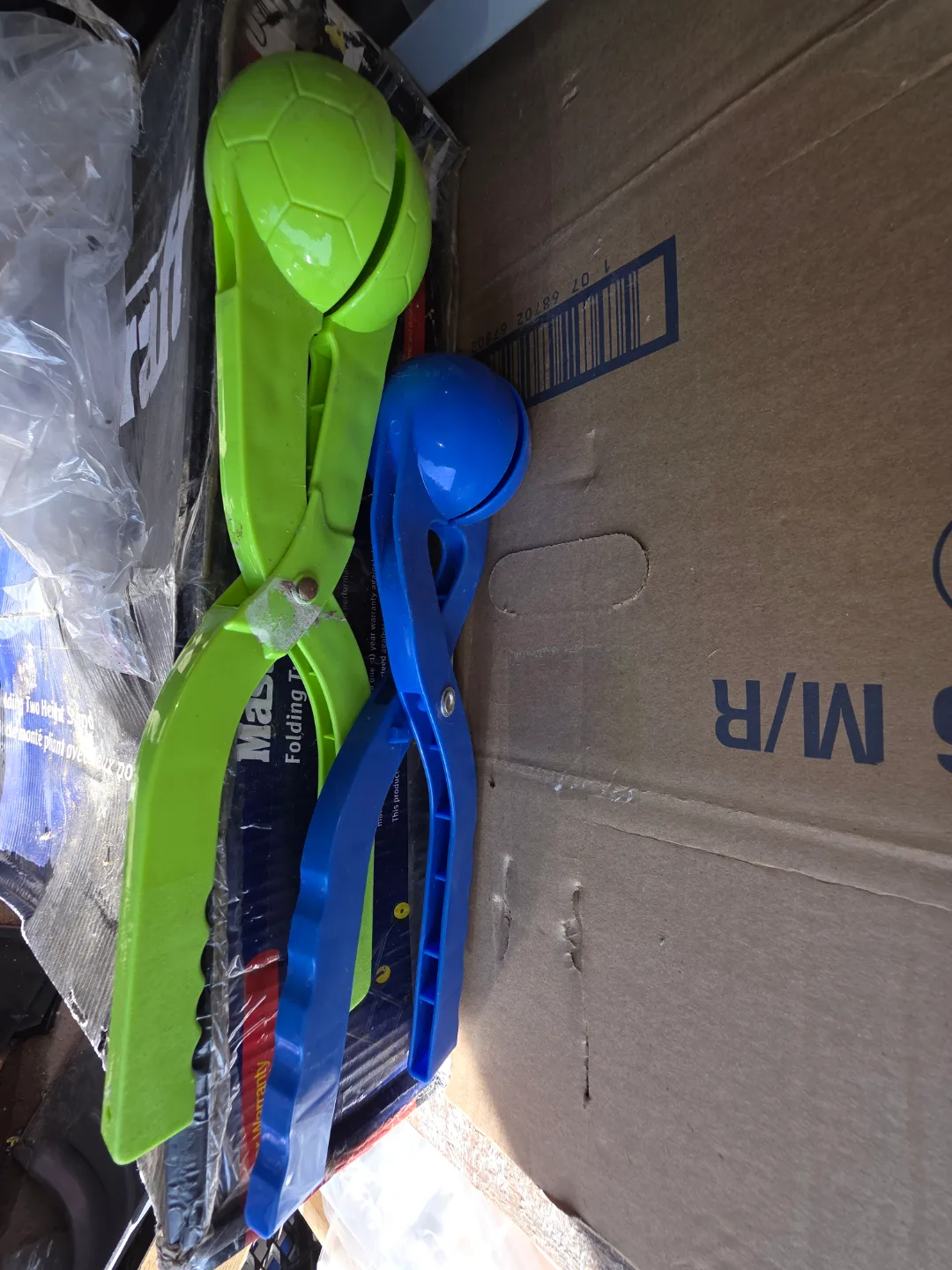 Pair of Folding Snowball Makers thumbnail