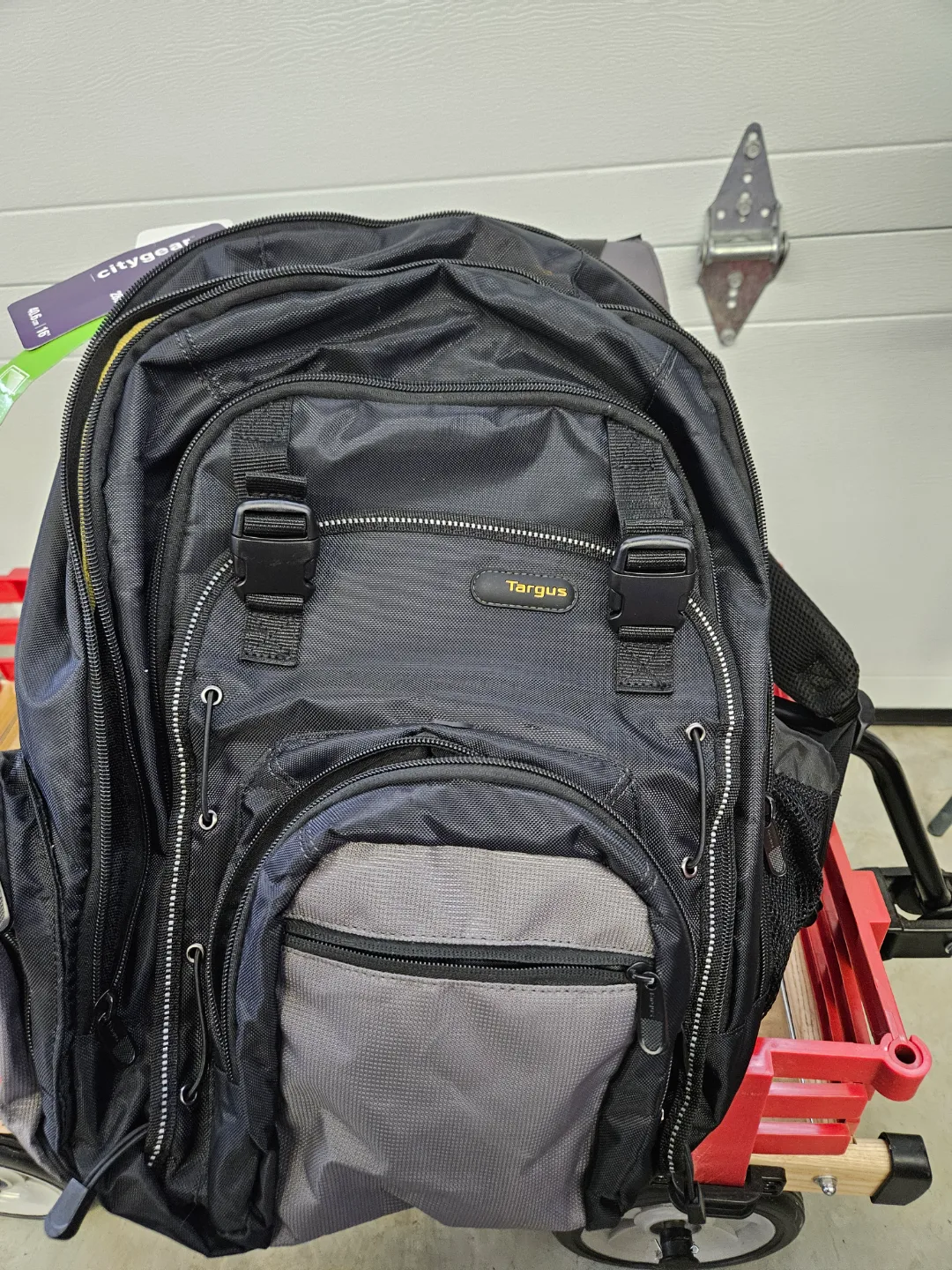 Targus CityGear 16" Laptop Backpack - Black thumbnail