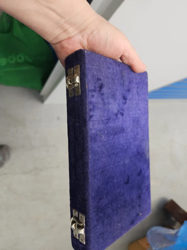 Antique Brass Pocket Scales in Velvet Case image indicator(2)