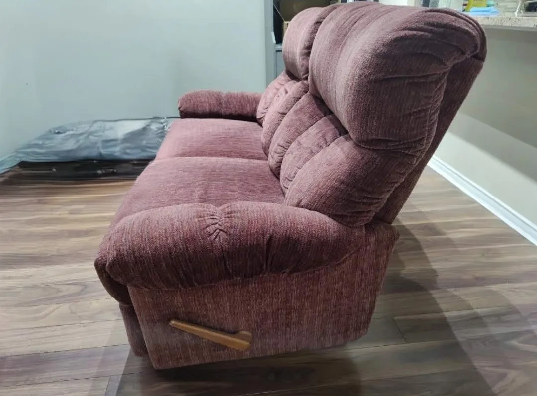 Reclining Love Seat image indicator(3)