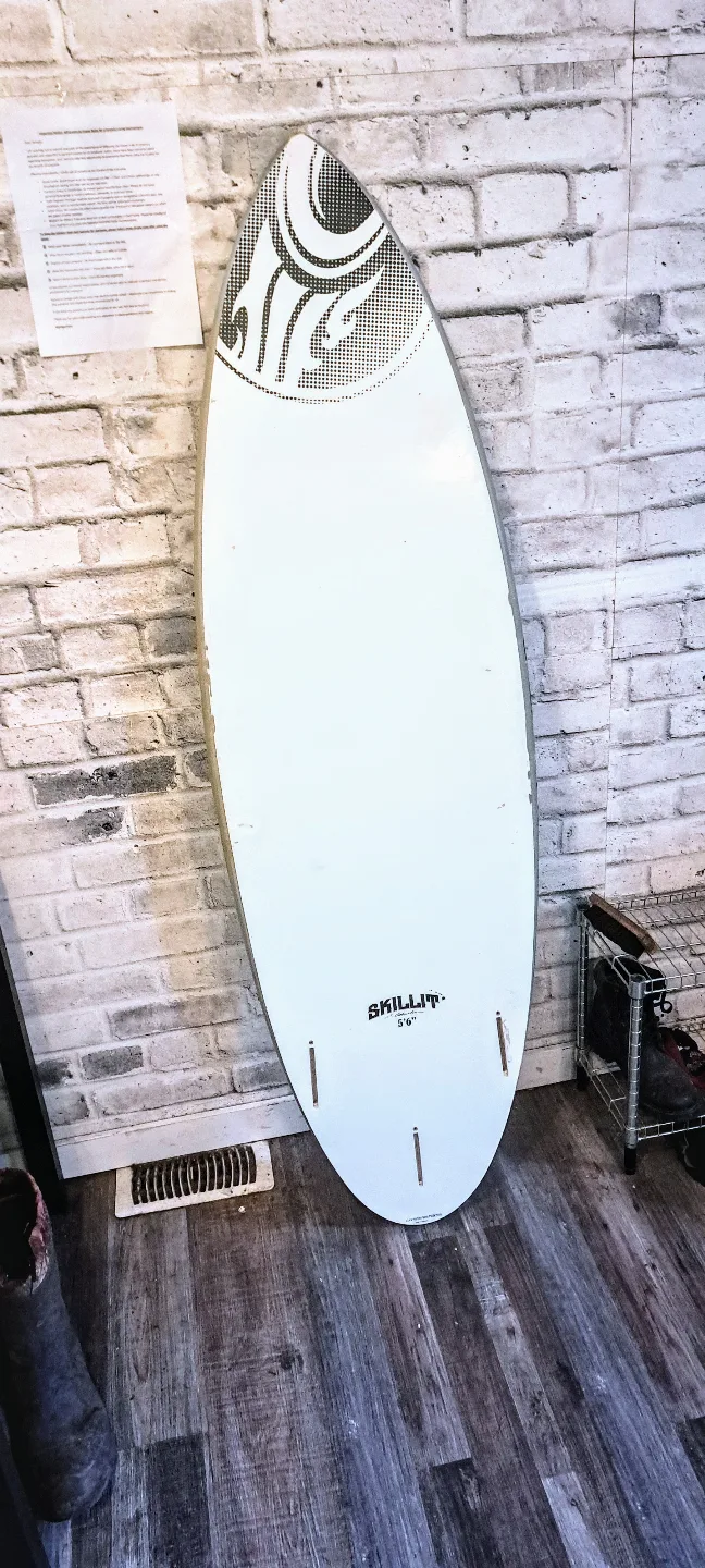 Cabrinha Skillit Kiteboard - 5'6" image indicator(2)