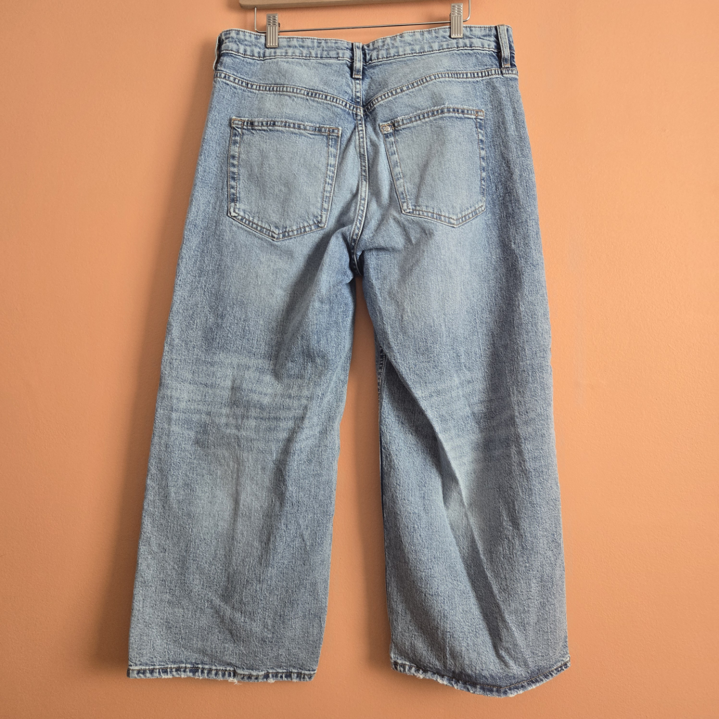 H&M Women's Light Wash Wide Leg Crop Jeans - photo 2