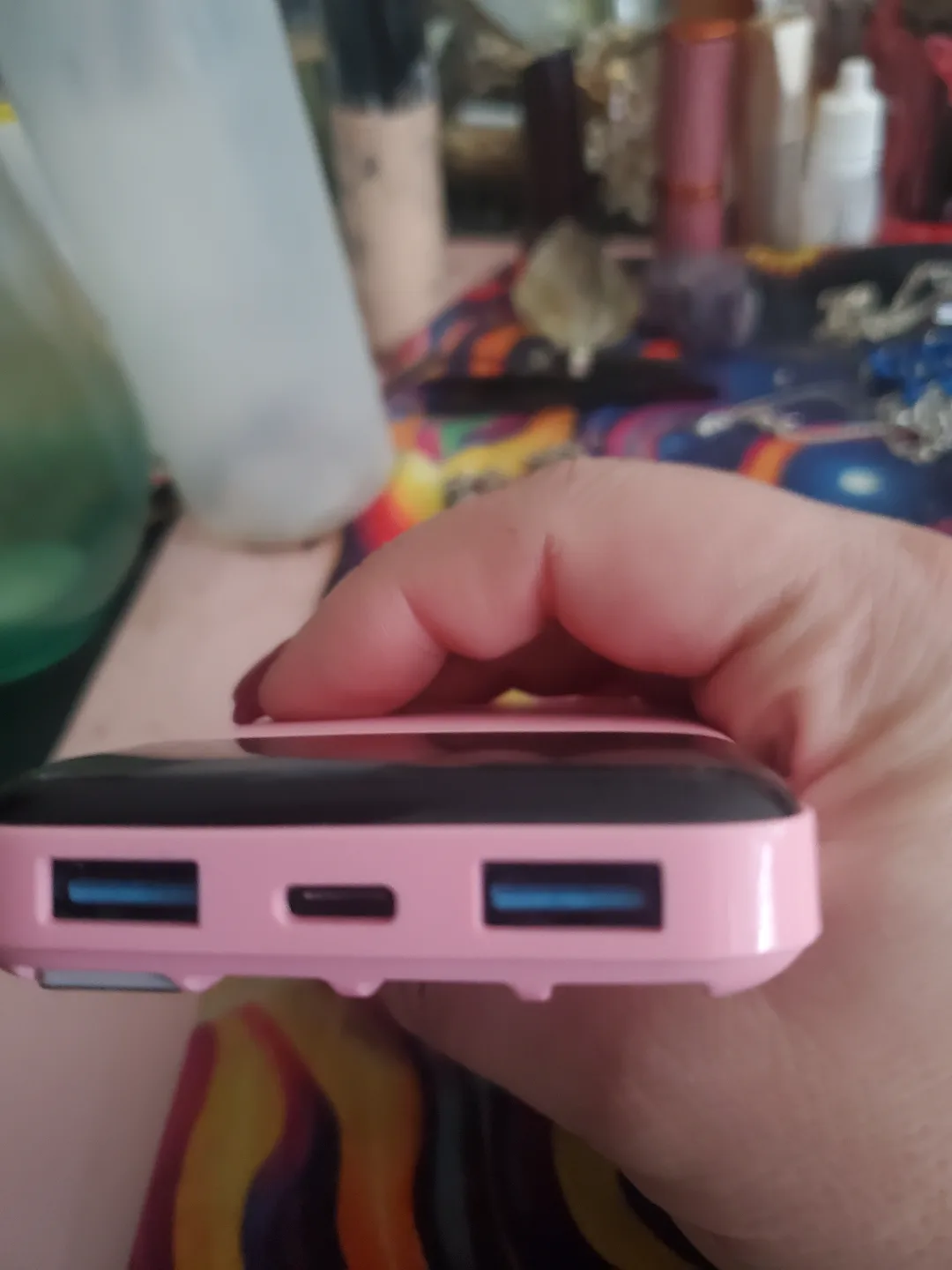 Pink Charmast Portable Charger with Built-in Cables image indicator(3)