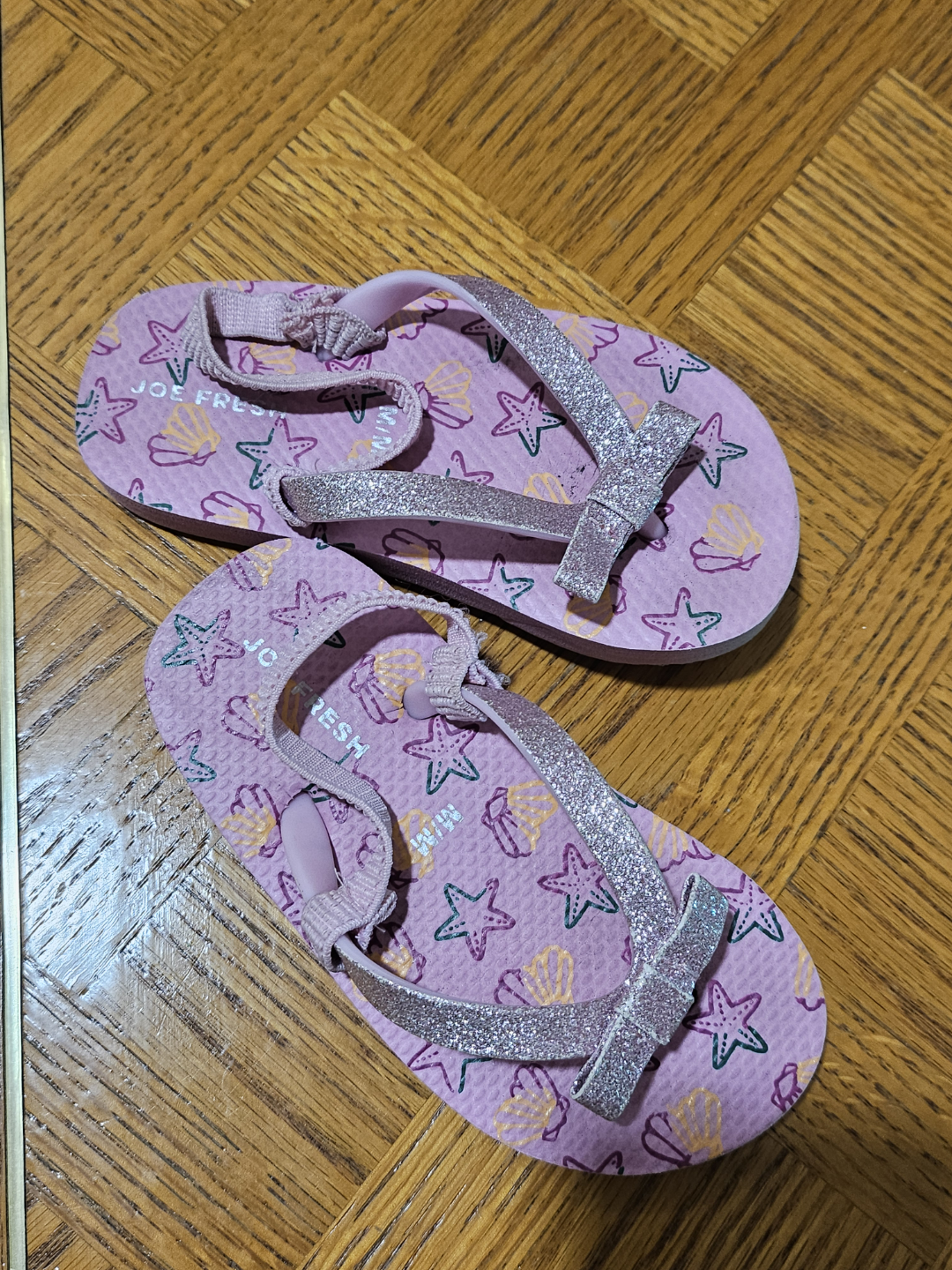 Joe Fresh Girls Glitter Sandals Size 7