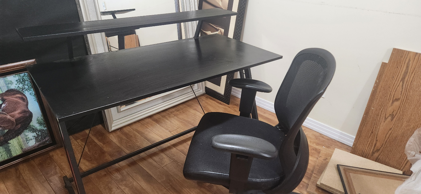 Black Computer Desk with Chair - photo 2