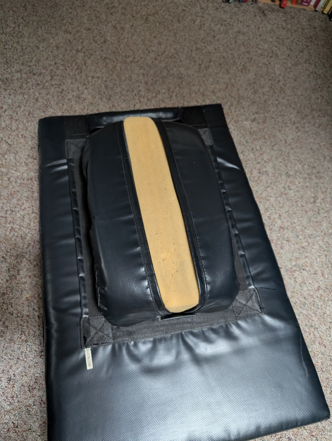 Rib Saver Martial Arts kick pad - photo 2