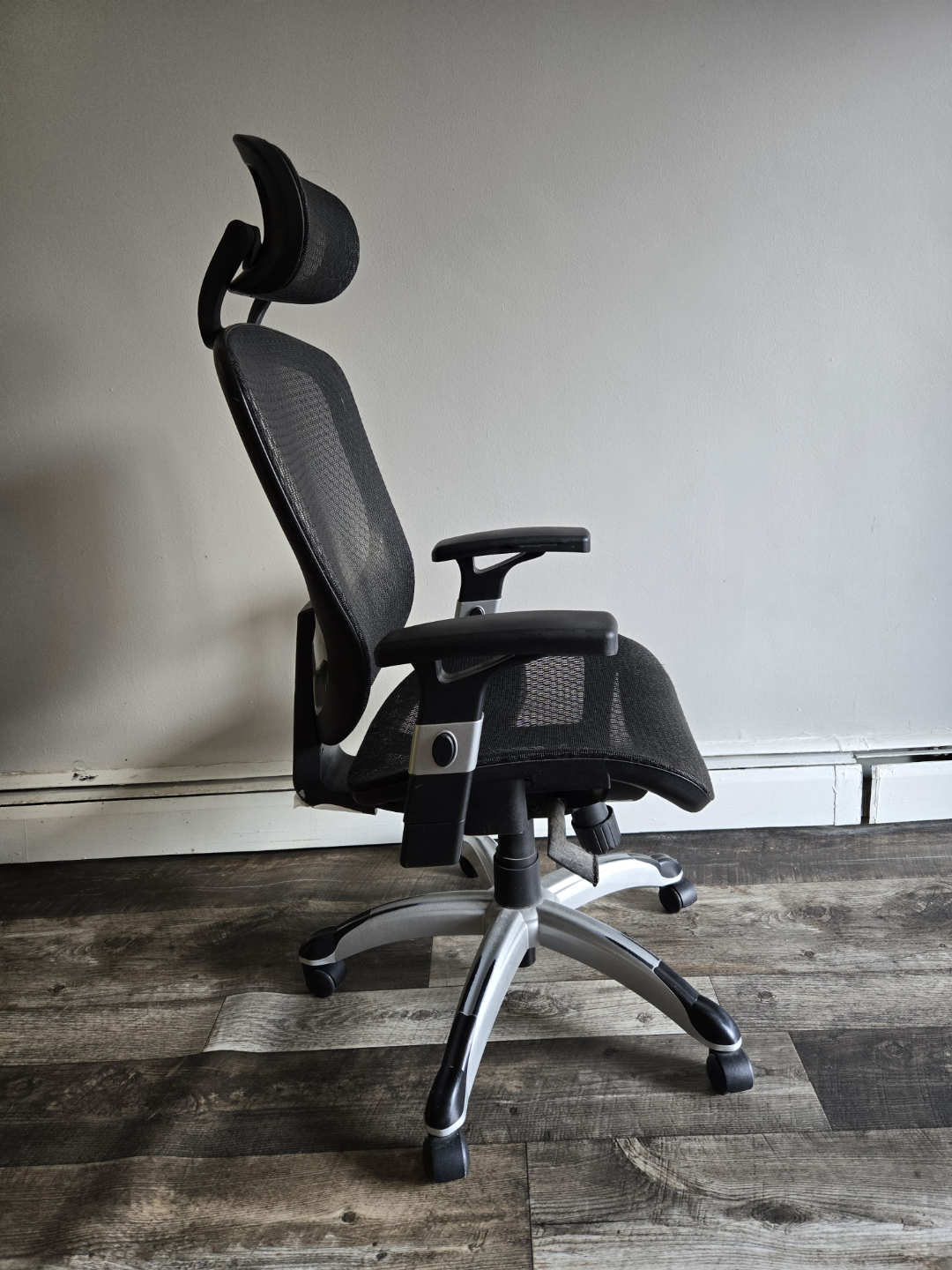 Ergonomic Mesh Office Chair with Headrest - photo 4