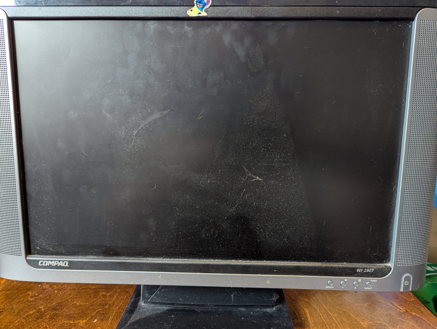 Acer Aspire XC-603G-UW15 Desktop Computer with Compaq Monitor - photo 4