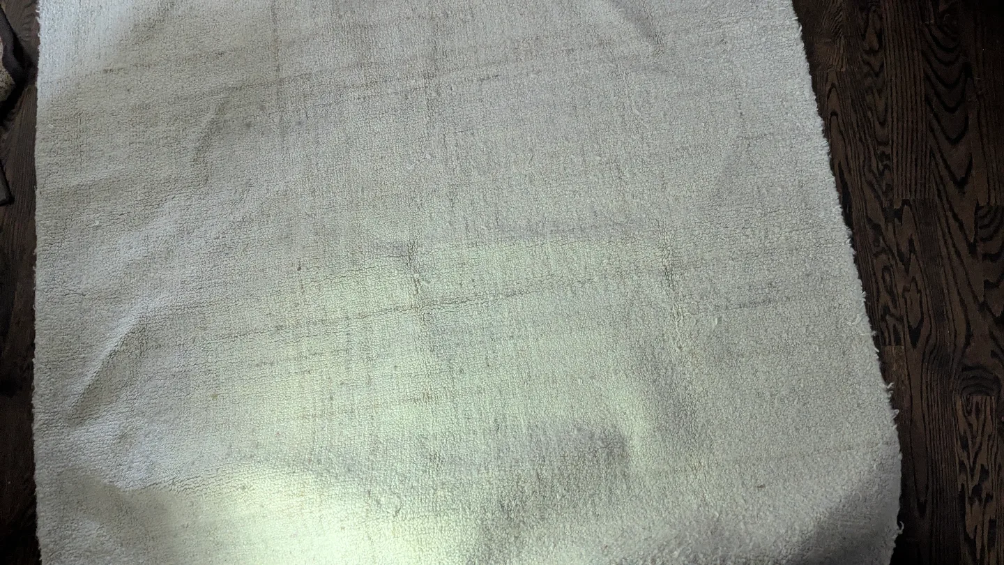 white Shag Rug image indicator(3)