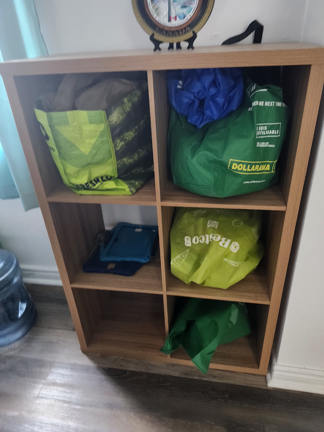 Six-Cube Organizer Shelf - photo 2
