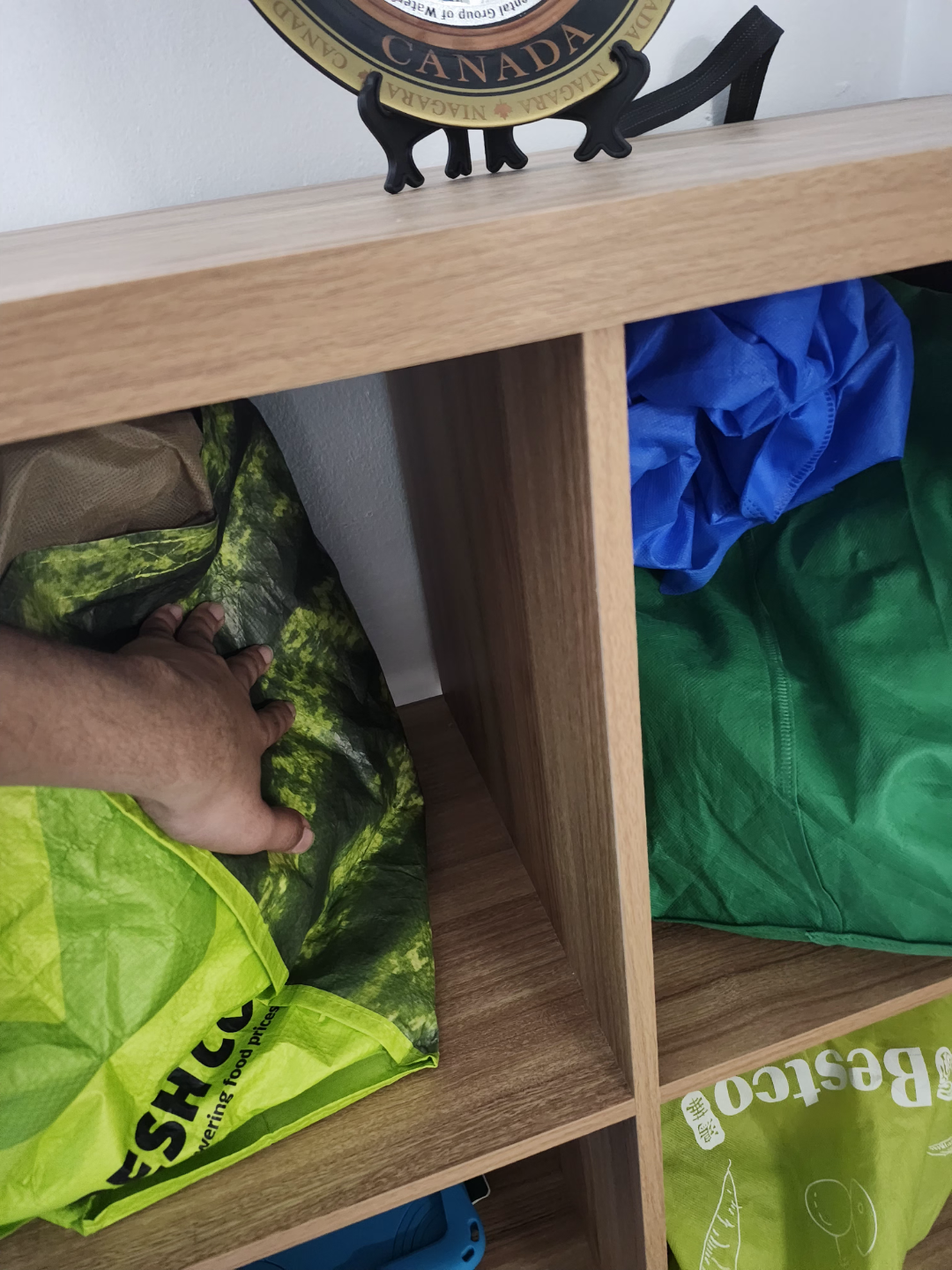 Six-Cube Organizer Shelf - photo 4