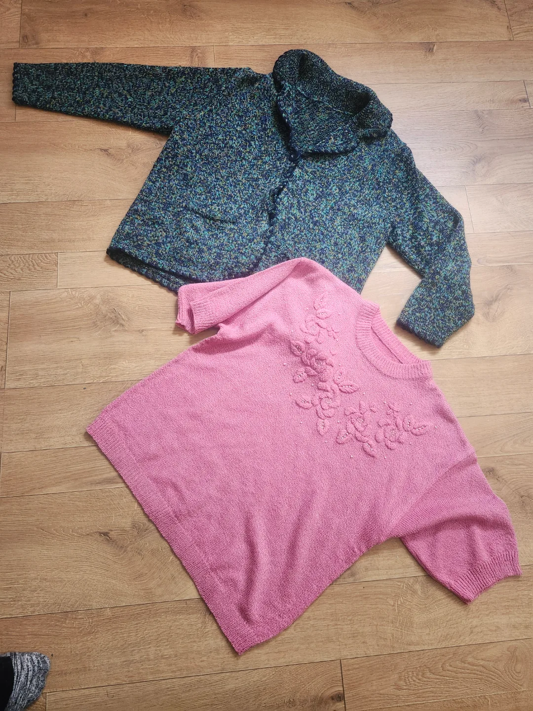 women's knitted shirt and sweater thumbnail
