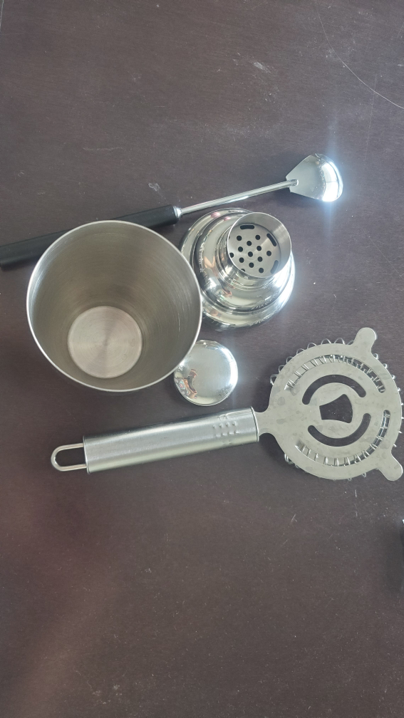 Cocktail Shaker Set - Stainless Steel Bar Tool Kit - photo 3