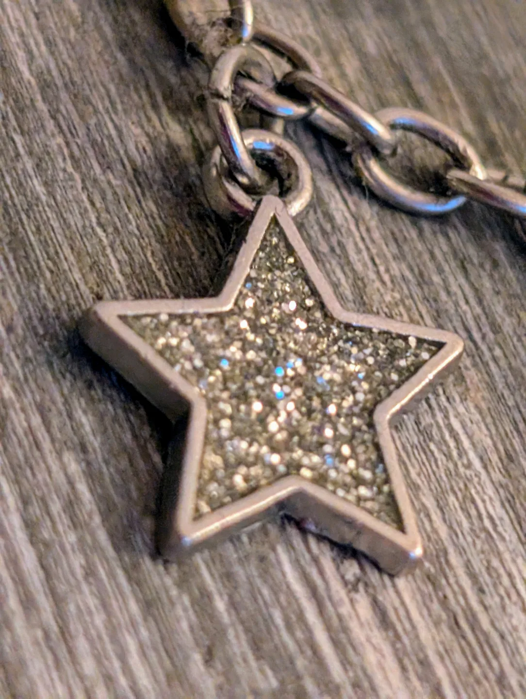 Disney Frozen Elsa  Necklace 📿 image indicator(6)