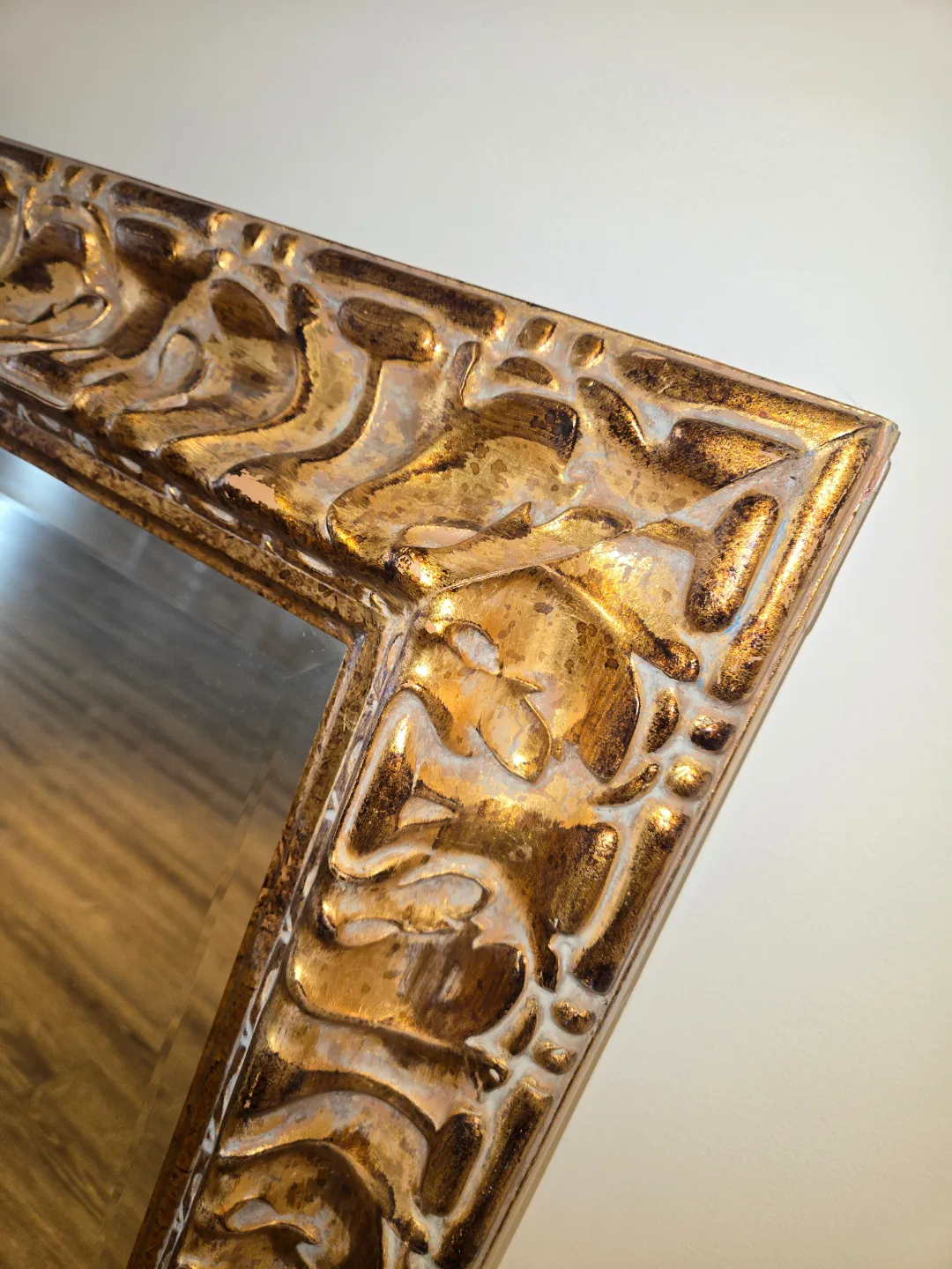 Vintage Large Ornate Gold Mirror image indicator(4)