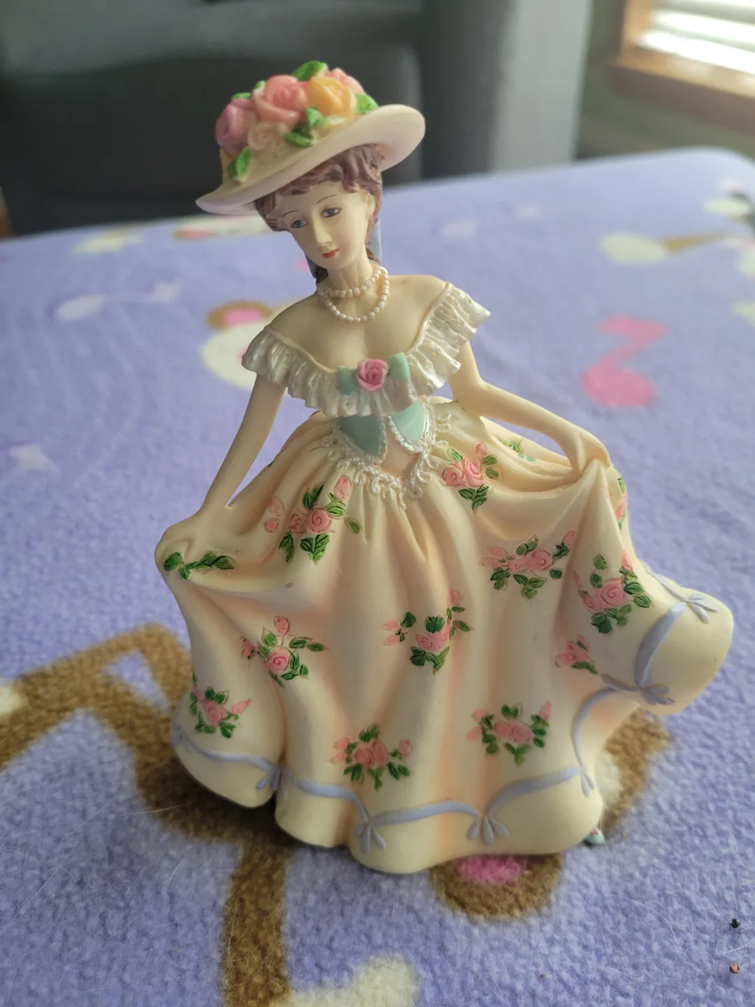Regency Fine Arts Dancing Lady Figurine thumbnail