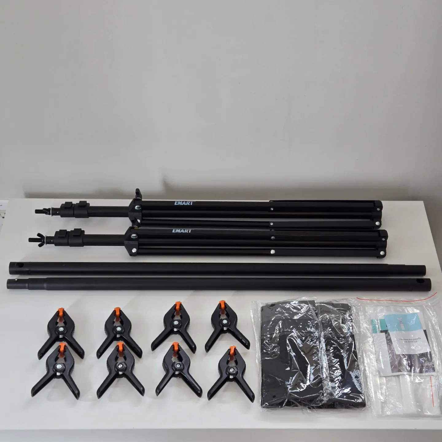Backdrop Stand Kit, photoshoot banner holder, 10 x 7ft (Emart) thumbnail