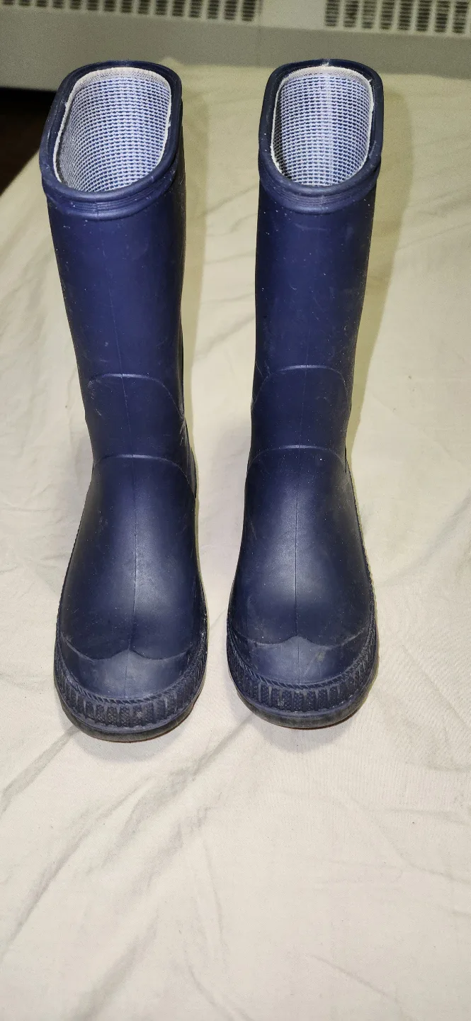 Toddler rain Boots - Size 11 image indicator(2)