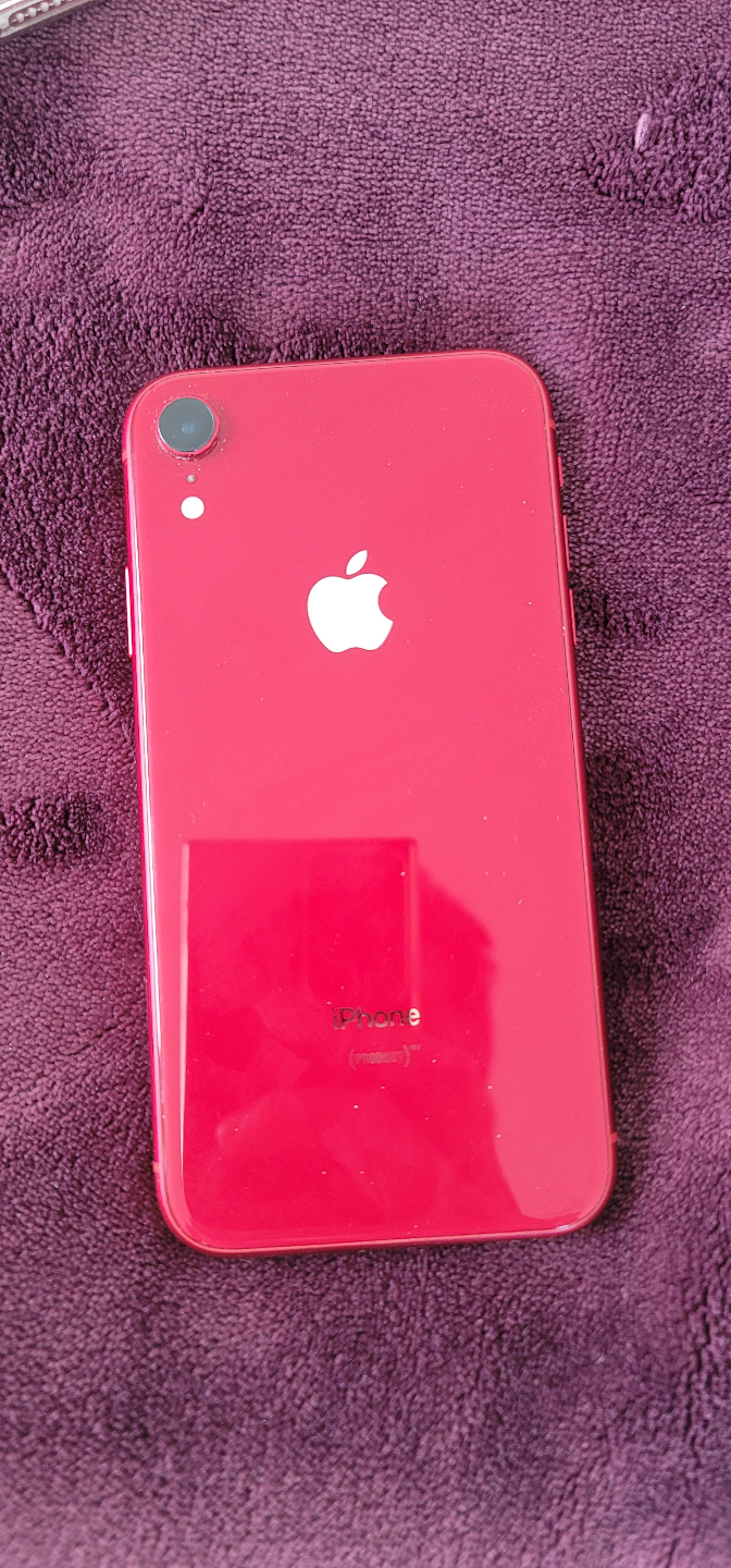 iPhone XR - Red - Used 64GB - photo 4
