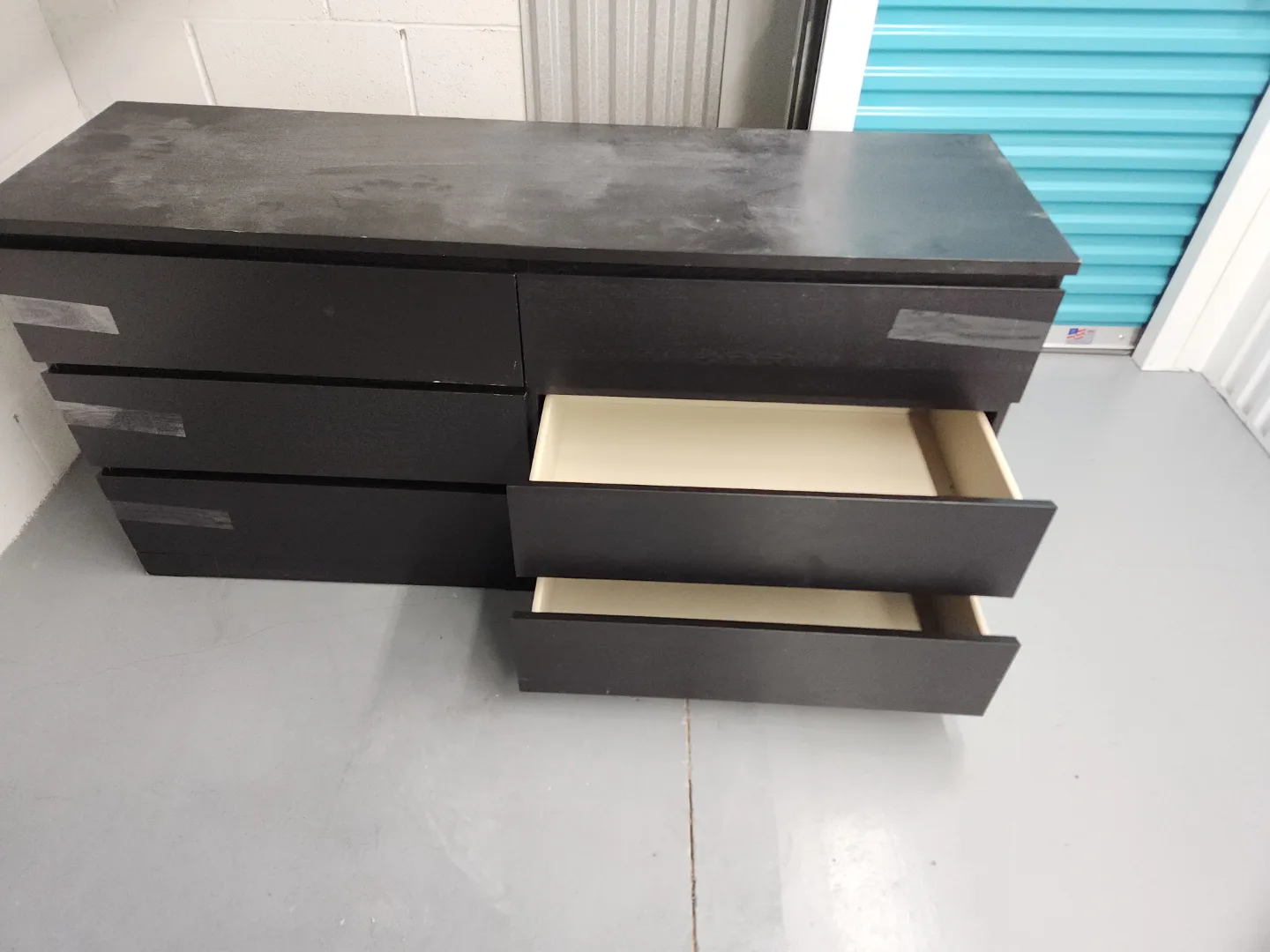 Black 6-Drawer Dresser image indicator(3)