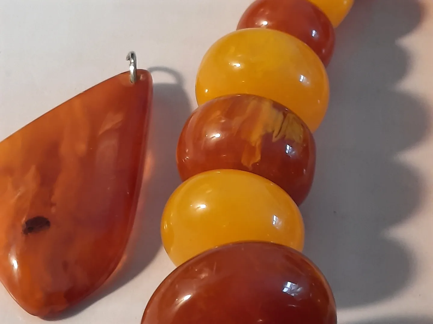 vintage neclase with 2 tone amber.and amber pendant image indicator(8)