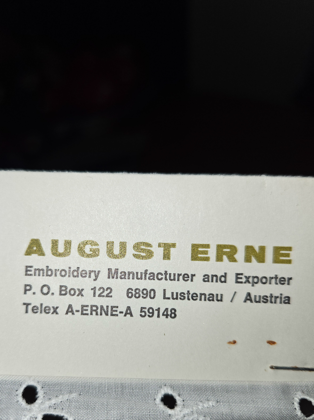 1960s-1970s Vintage Austrian & European Embroidery Patch Box - photo 5