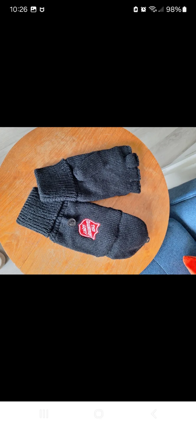 Women's Winter Gloves Bundle - Three Pairs image indicator(3)