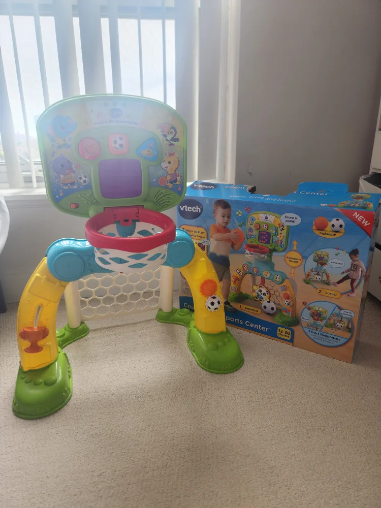 VTech 2-in-1 Sports Center - Like New! image indicator(2)