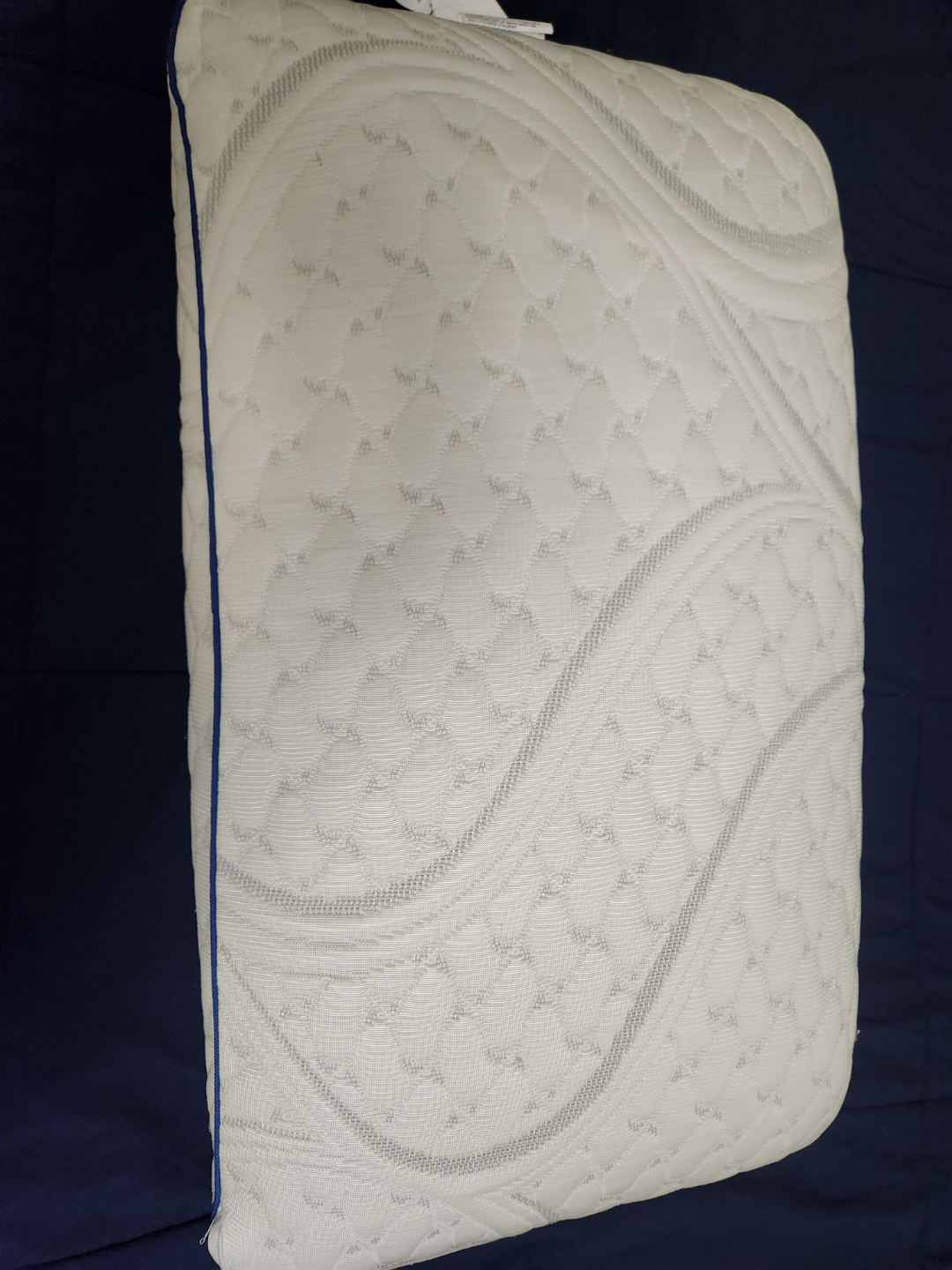 Novaform Comfort Grande Plus Gel Memory Foam Pillow - photo 2