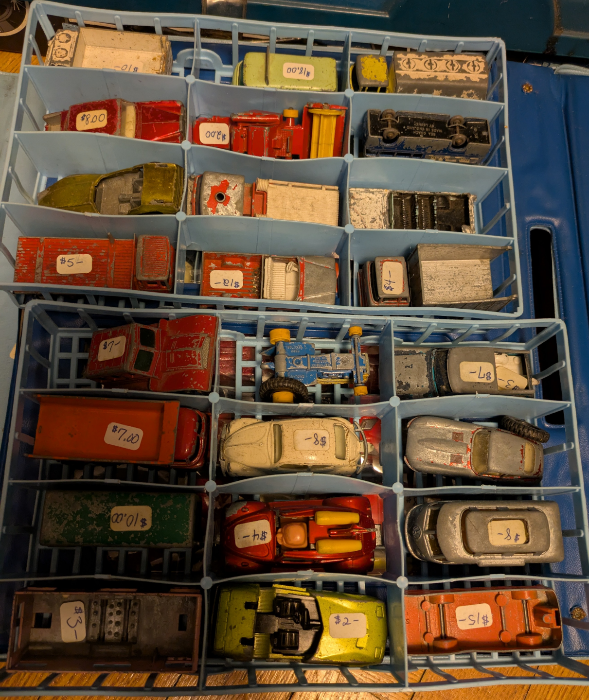 Matchbox and Hot Wheels Assorted Lot - photo 3