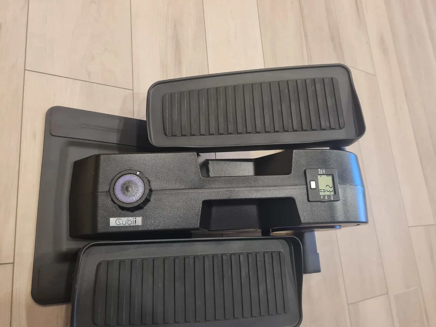 Cubii  Elliptical image indicator(9)