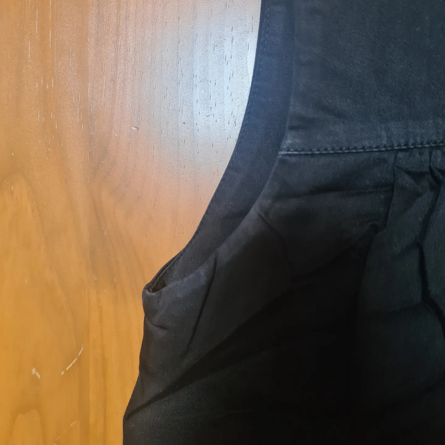 🧡 Black Sleeveless Mini Dress Size 8 image indicator(5)