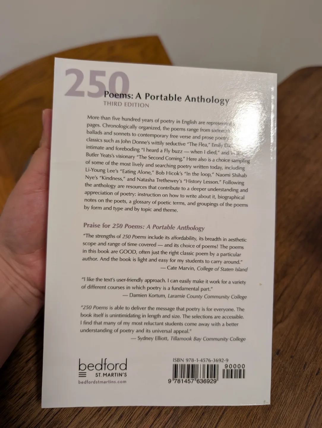 250 Poems: A Portable Anthology - Third Edition image indicator(2)