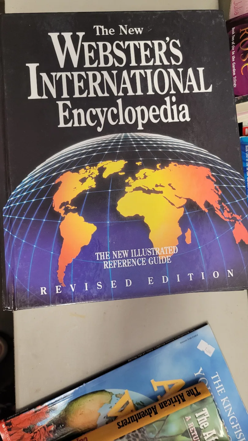 Webster's International Encyclopedia - Revised Edition thumbnail