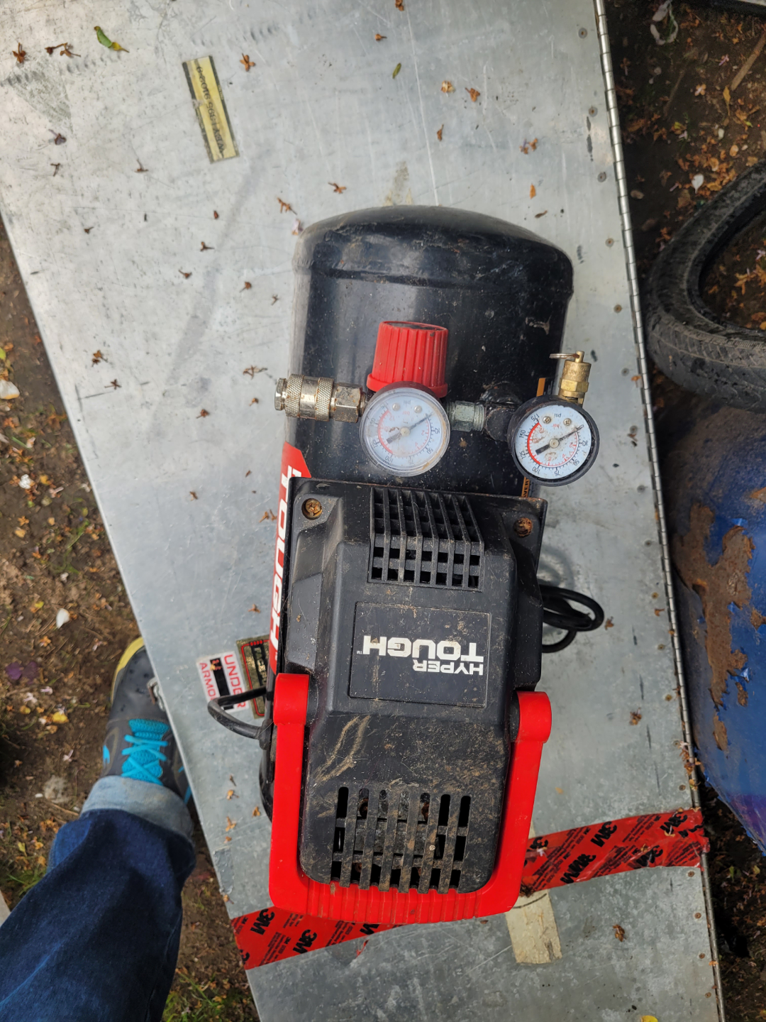 Hyper Tough Portable Air Compressor