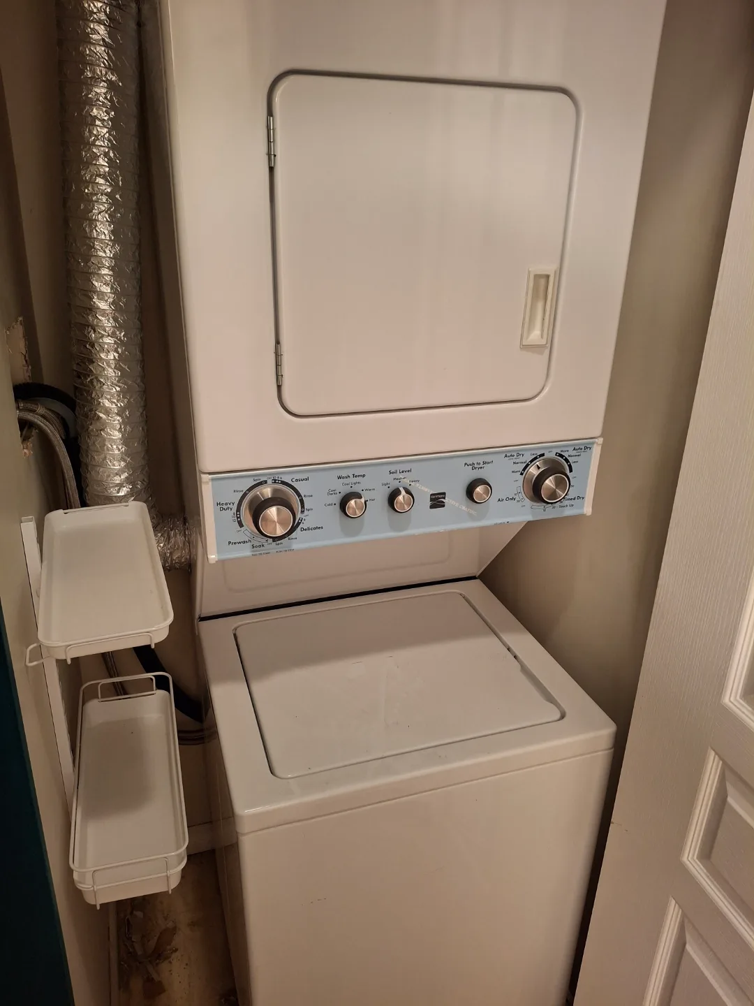 Roommate for 2 Bed/2 Bath Apartment image indicator(8)