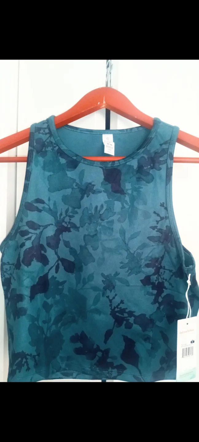 Yoga Cropped Tank Top $24 each image indicator(2)