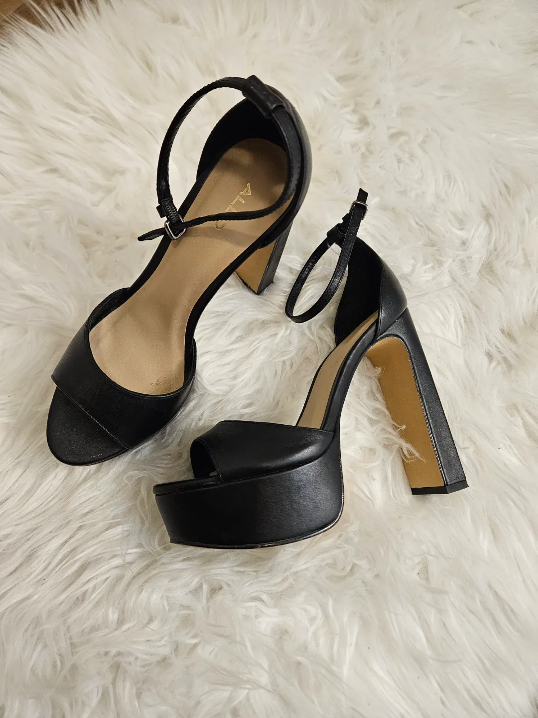 Aldo Black Platform Heels Size 6 thumbnail
