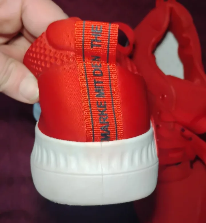 🧡Kids Red Fila TS6XO UP60 Sneakers - SIZE 40/SIZE 7 image indicator(3)