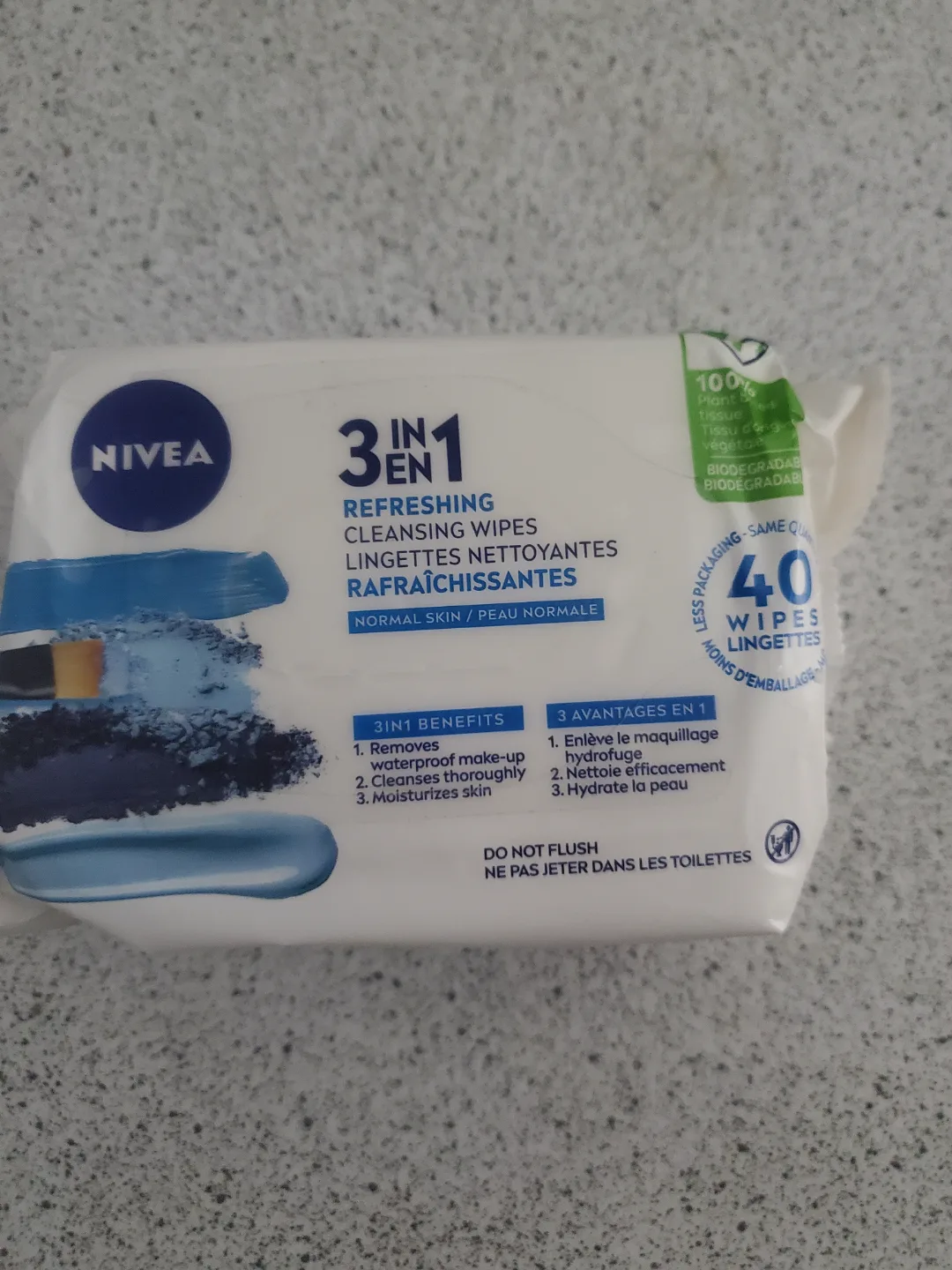 NIVEA 3 in 1 Refreshing Cleansing Wipes (40 count) thumbnail